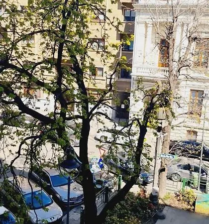 Pitar Studio Apartment