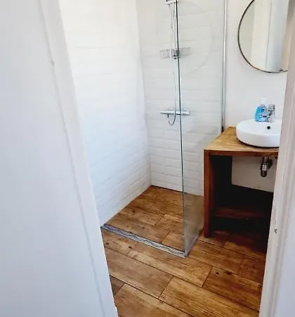 Pitar Studio Apartment Bucharest